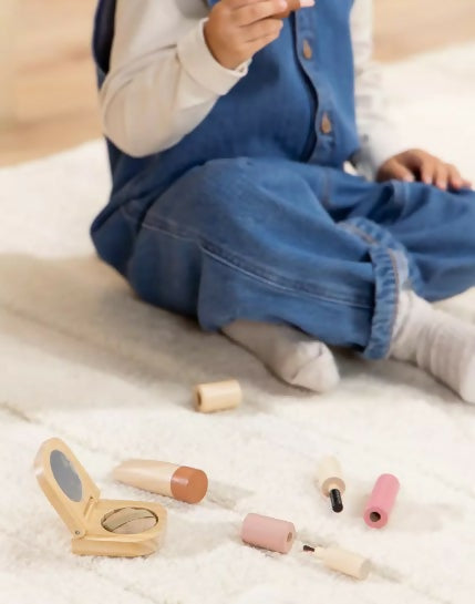 Wooden Beauty Play set