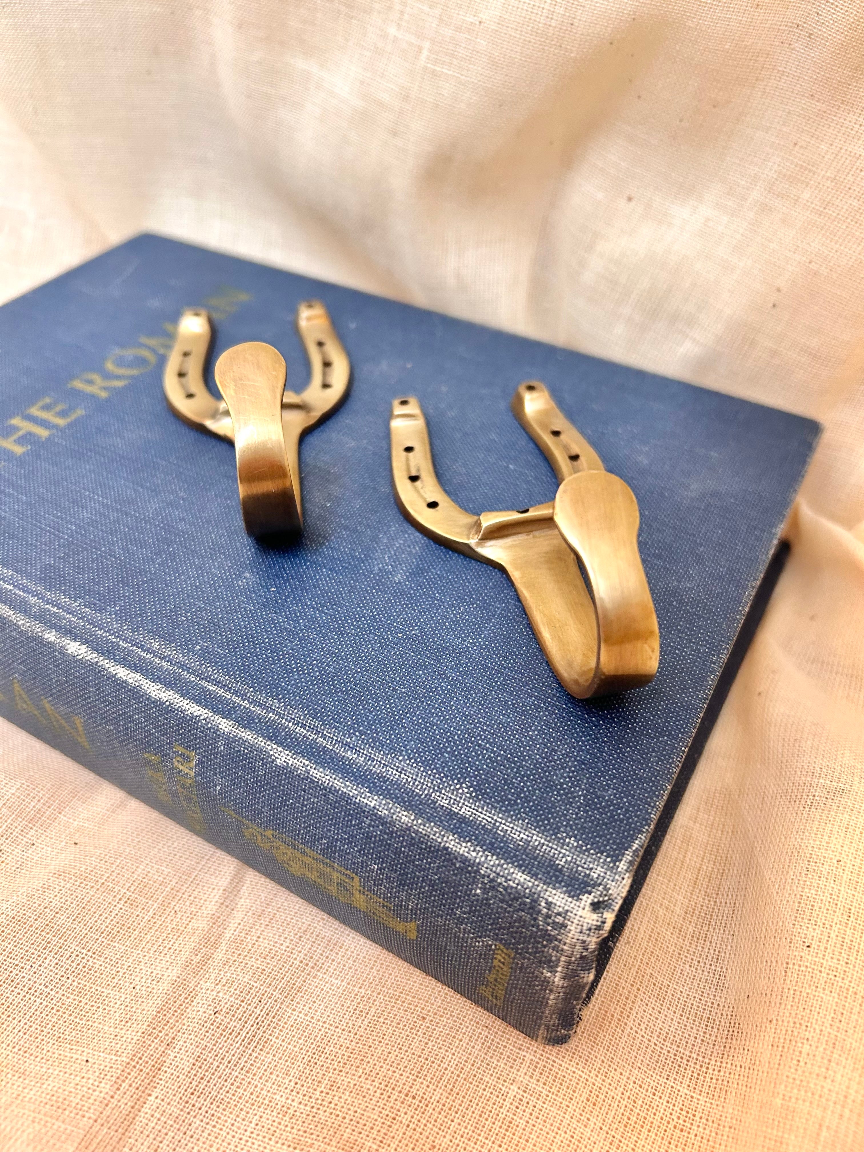 最終価格NATAL DESIGN HORSE SHOE BRASS HOOK The Rancher's Brass Hook – HAUS of TRADE
