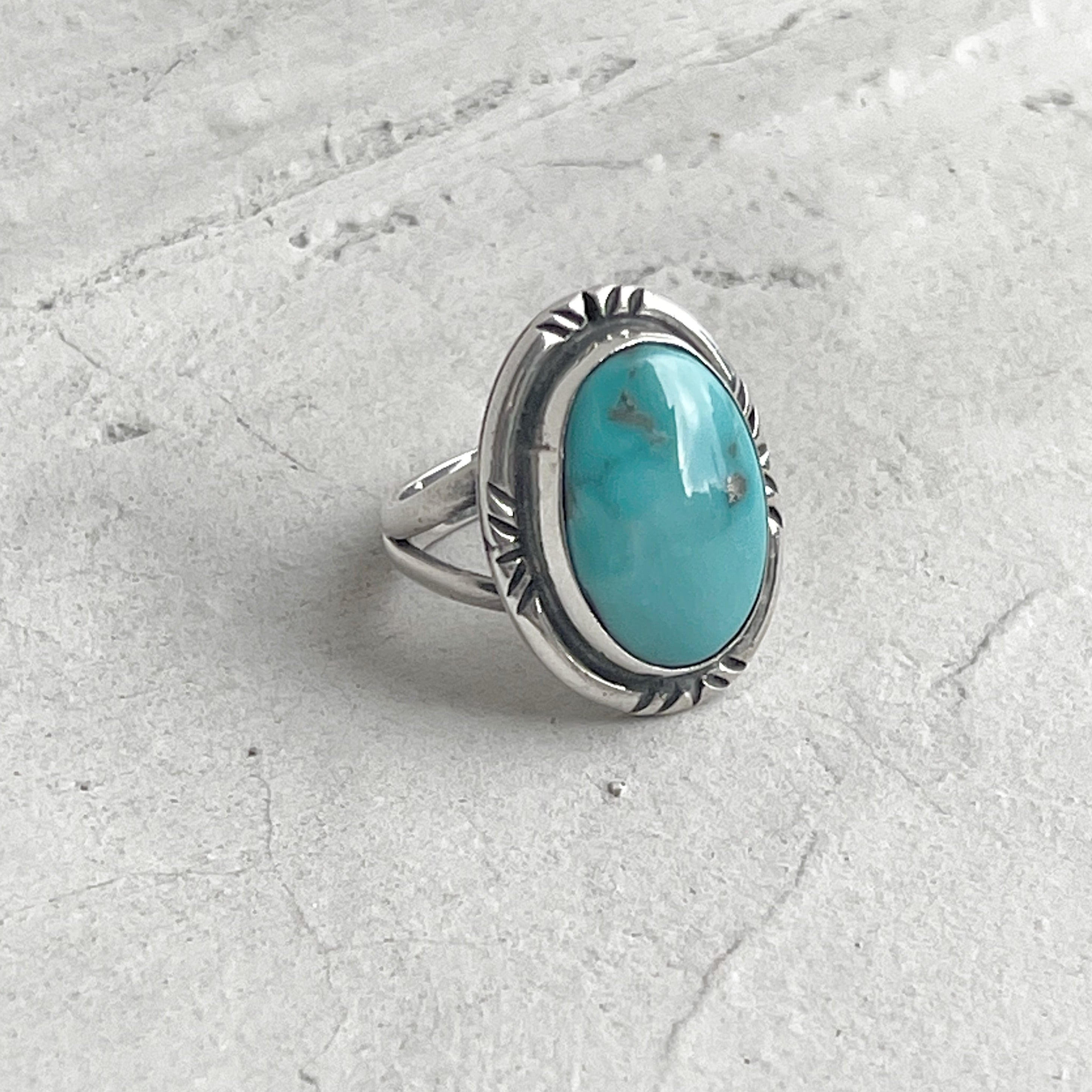 Oval Handcrafted 980 Silver Turquoise Ring