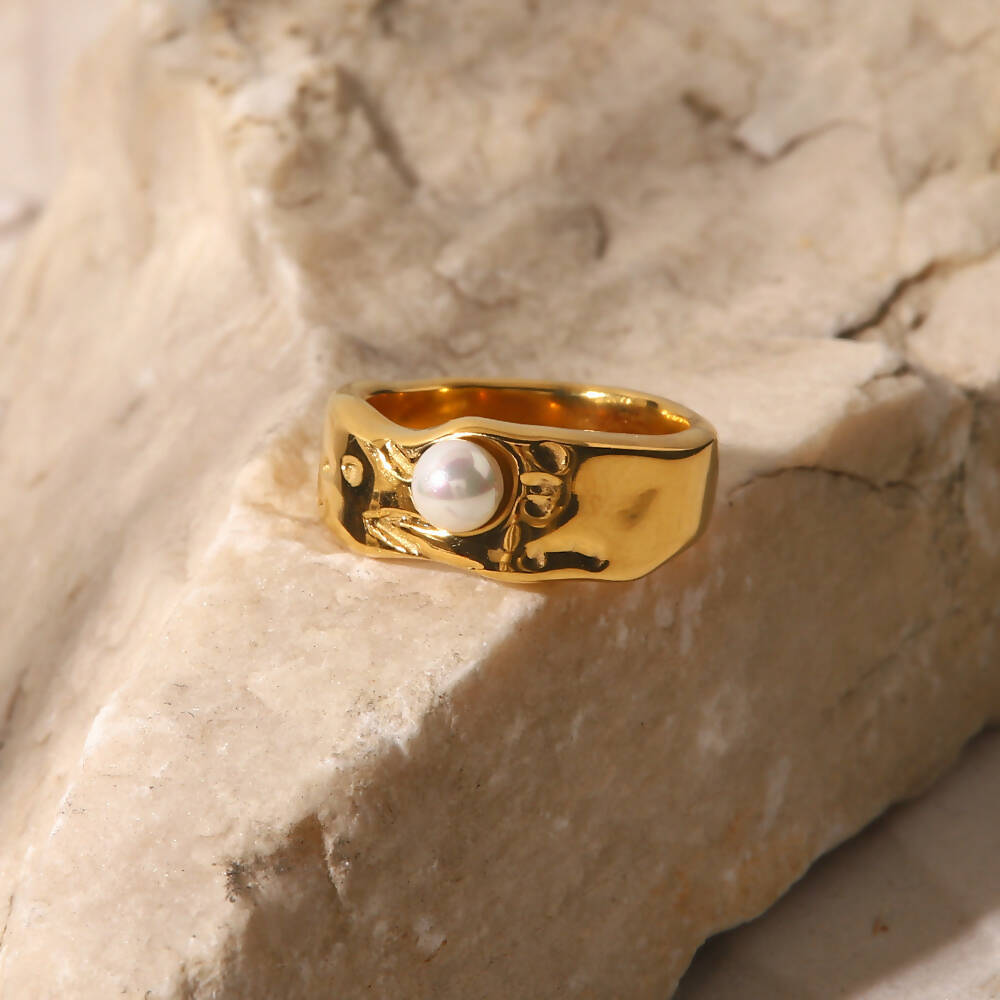 18K Gold-Plated Lava Ring with Pearl in size 7 #29