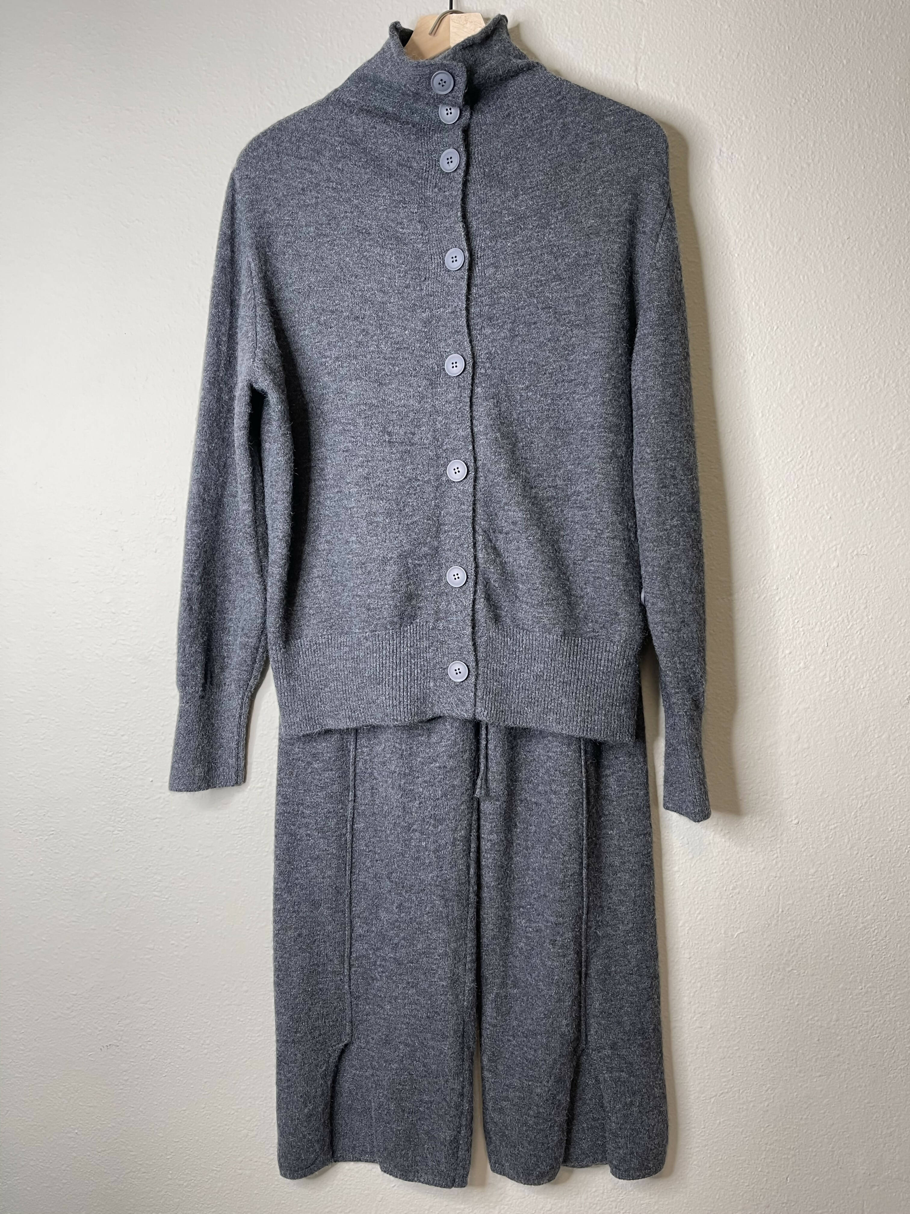 Knitted Set cardigan with wide-legged pants (Dark Heather Grey)